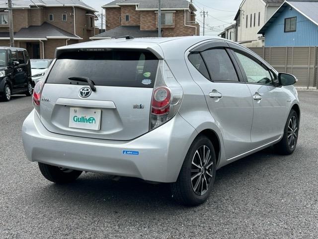 アクア S 社外ディスプレイオーディオ Bluetooth Apple Carplay ETC バックカメラ 1列目シートヒーター 横滑り防止装置 盗難防止装置 Wエアバック オートライト ウィンカーミラー(37枚目)