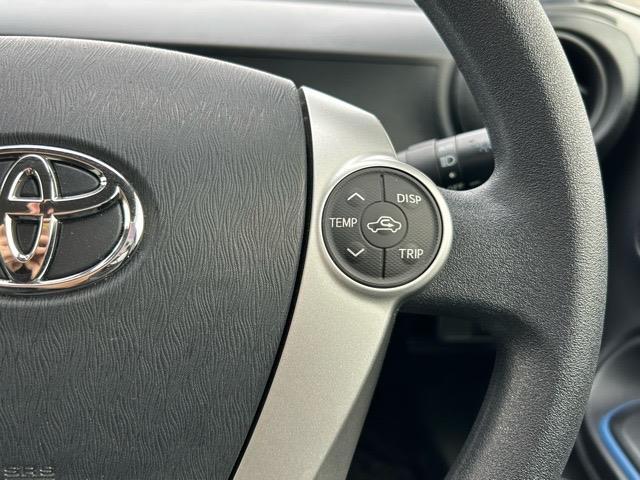 アクア S 純正ナビ ワンセグTV Bluetooth CD バックカメラ スタッドレスタイヤ 盗難防止装置 オートライト ヘッドライトウォッシャー ステアリングスイッチ ウィンカーミラー(6枚目)