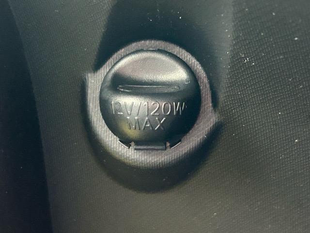 アクア S 純正ナビ ワンセグTV Bluetooth CD バックカメラ スタッドレスタイヤ 盗難防止装置 オートライト ヘッドライトウォッシャー ステアリングスイッチ ウィンカーミラー(22枚目)