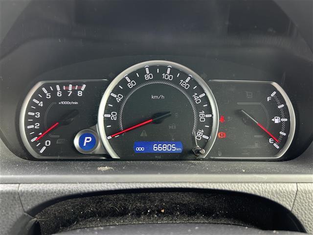 ヴォクシー ZS 純正ナビ(AM/FM/BT/CD) フルセグTV バックカメラ 両側パワースライド 横滑り防止装置 ビルトインETC プッシュスタート スペアキー×1 LEDオートライト 純正16インチアルミホイール(7枚目)