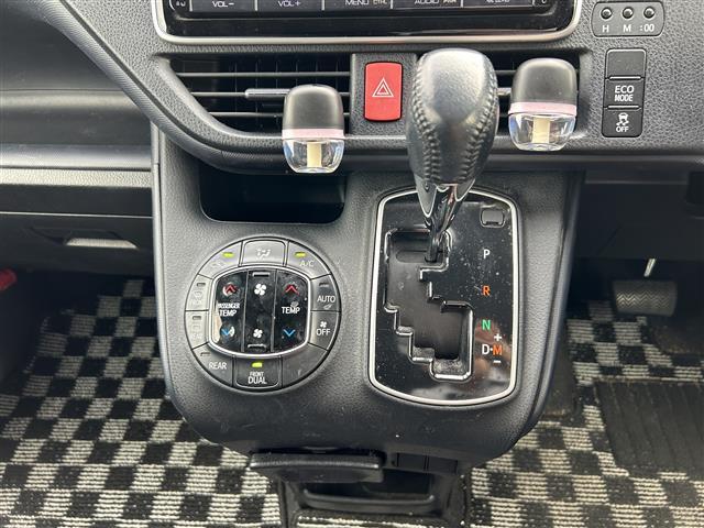 ヴォクシー ZS 純正ナビ(AM/FM/BT/CD) フルセグTV バックカメラ 両側パワースライド 横滑り防止装置 ビルトインETC プッシュスタート スペアキー×1 LEDオートライト 純正16インチアルミホイール(16枚目)