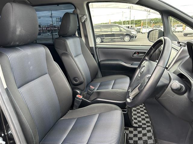 ヴォクシー ZS 純正ナビ(AM/FM/BT/CD) フルセグTV バックカメラ 両側パワースライド 横滑り防止装置 ビルトインETC プッシュスタート スペアキー×1 LEDオートライト 純正16インチアルミホイール(19枚目)