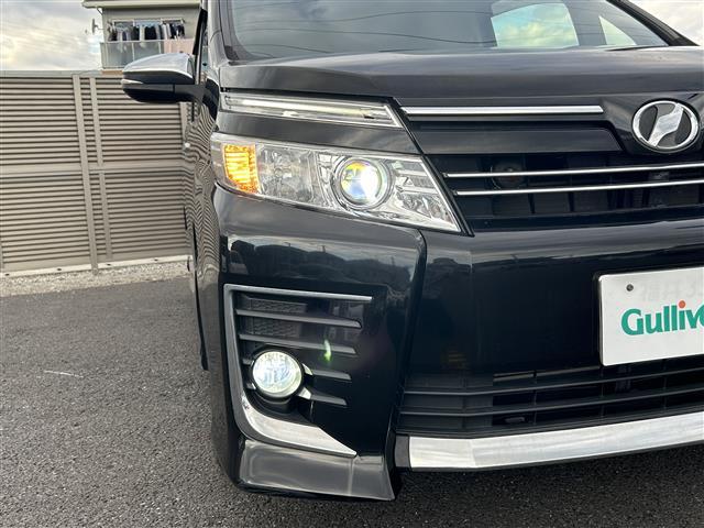ヴォクシー ZS 純正ナビ(AM/FM/BT/CD) フルセグTV バックカメラ 両側パワースライド 横滑り防止装置 ビルトインETC プッシュスタート スペアキー×1 LEDオートライト 純正16インチアルミホイール(30枚目)