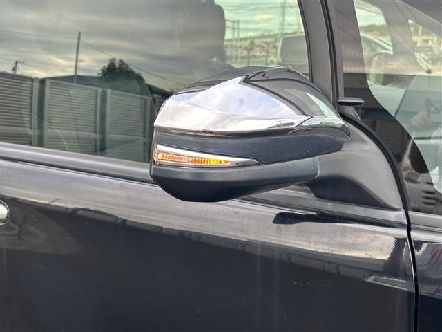 ヴォクシー ZS 純正ナビ(AM/FM/BT/CD) フルセグTV バックカメラ 両側パワースライド 横滑り防止装置 ビルトインETC プッシュスタート スペアキー×1 LEDオートライト 純正16インチアルミホイール(31枚目)