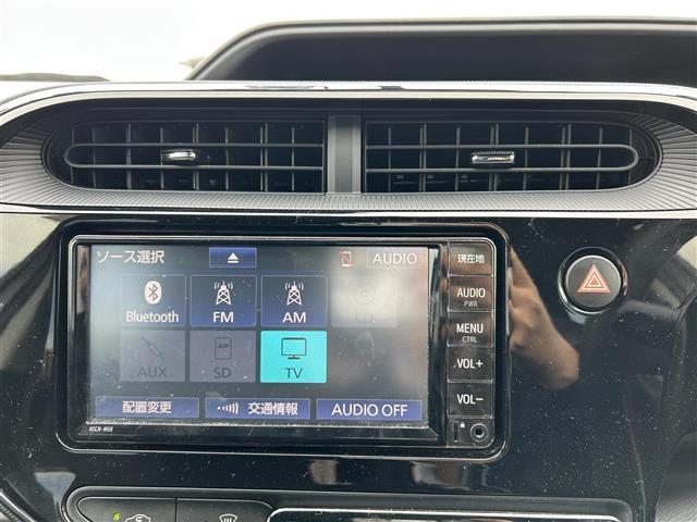 アクア Ｓ　純正ＳＤナビ　ＡＭ　ＦＭ　ＢＴ　ＣＤ　ＡＵＸ　バックカメラ　横滑り防止装置　ドライブレコーダー　リモコンキー　スペアキー×１　純正フロアマット（14枚目）