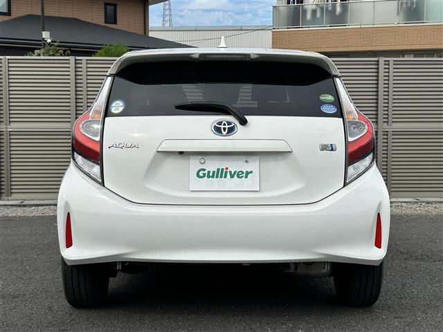 アクア Ｓ　純正ＳＤナビ　ＡＭ　ＦＭ　ＢＴ　ＣＤ　ＡＵＸ　バックカメラ　横滑り防止装置　ドライブレコーダー　リモコンキー　スペアキー×１　純正フロアマット（38枚目）