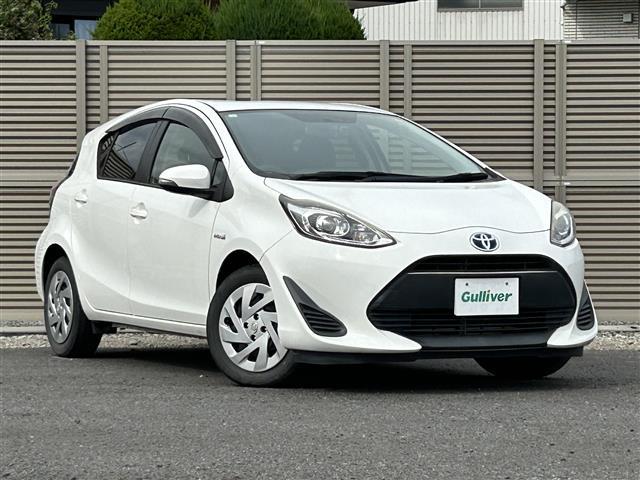 アクア Ｓ　純正ＳＤナビ　ＡＭ　ＦＭ　ＢＴ　ＣＤ　ＡＵＸ　バックカメラ　横滑り防止装置　ドライブレコーダー　リモコンキー　スペアキー×１　純正フロアマット（41枚目）