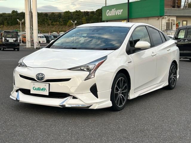 プリウス Ｅ　純正ナビ　Ｂｌｕｅｔｏｏｔｈ　ワンセグＴＶ　バックカメラ　ＥＴＣ　ドライブレコーダー　社外エアロ　プリクラッシュセーフティ　レーンディパーチャアラート　オートハイビーム　クルーズコントロール（34枚目）