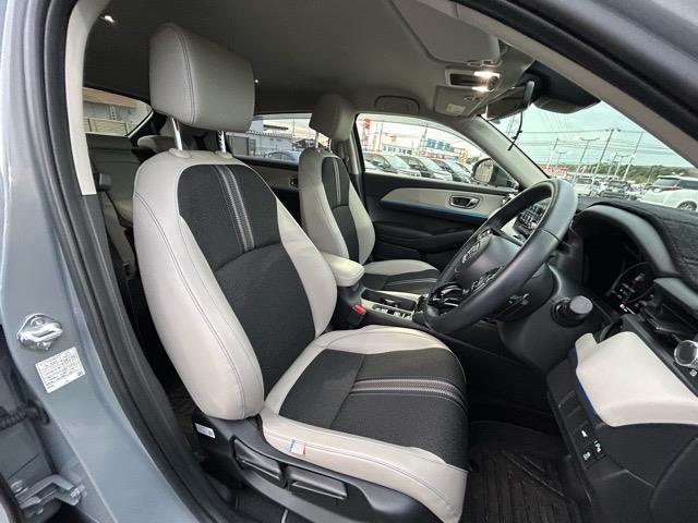 ヴェゼル ｅ：ＨＥＶ　Ｚ・ＰＬａＹパッケージ　ワンオーナー　純正ナビ　Ｂｌｕｅｔｏｏｔｈ　フルセグＴＶ　ＥＴＣ２．０　バックカメラ　前後コーナーセンサー　パワーバックドア　レダークルーズコントロール　１列目シートヒーター　ドライブモードスイッチ（24枚目）