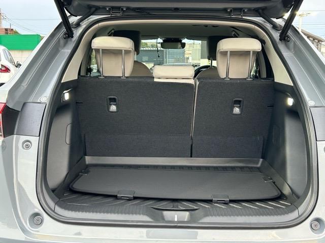 ヴェゼル ｅ：ＨＥＶ　Ｚ・ＰＬａＹパッケージ　ワンオーナー　純正ナビ　Ｂｌｕｅｔｏｏｔｈ　フルセグＴＶ　ＥＴＣ２．０　バックカメラ　前後コーナーセンサー　パワーバックドア　レダークルーズコントロール　１列目シートヒーター　ドライブモードスイッチ（28枚目）