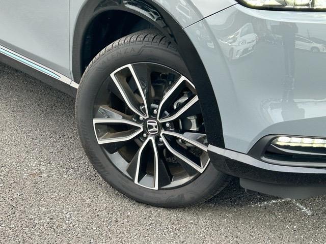 ヴェゼル ｅ：ＨＥＶ　Ｚ・ＰＬａＹパッケージ　ワンオーナー　純正ナビ　Ｂｌｕｅｔｏｏｔｈ　フルセグＴＶ　ＥＴＣ２．０　バックカメラ　前後コーナーセンサー　パワーバックドア　レダークルーズコントロール　１列目シートヒーター　ドライブモードスイッチ（41枚目）