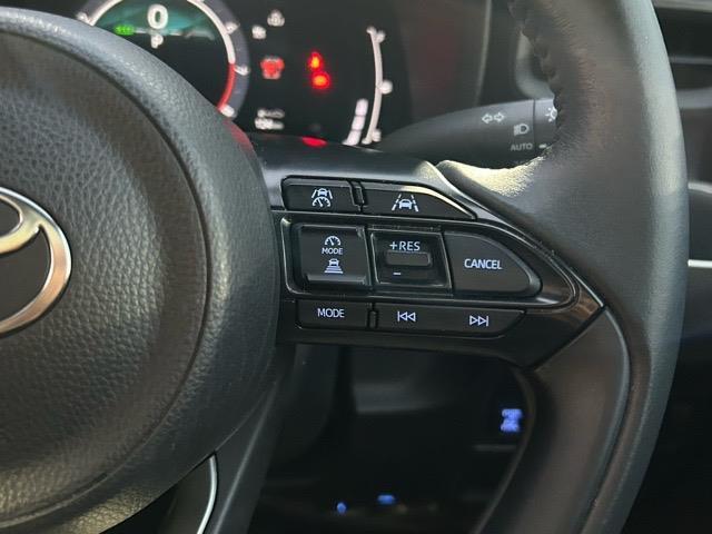 シエンタ Z 禁煙車 ワンオーナー 純正ナビ Bluetooth フルセグTV ETC2.0 全方位カメラ 両側パワースライドドア プリクラッシュセーフティ レーンディパーチャーアラート ブラインドスポットモニター(6枚目)