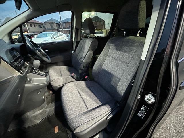 シエンタ Z 禁煙車 ワンオーナー 純正ナビ Bluetooth フルセグTV ETC2.0 全方位カメラ 両側パワースライドドア プリクラッシュセーフティ レーンディパーチャーアラート ブラインドスポットモニター(23枚目)