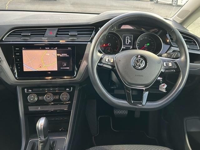 ゴルフトゥーラン TSI コンフォートライン 禁煙車 ワンオーナー 純正ナビ AndroidAuto AppleCarPlay フルセグTV CD DVD Bluetooth フルセグTV バックカメラ ETC2.0 ドライブレコーダー(3枚目)