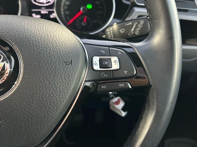 ゴルフトゥーラン TSI コンフォートライン 禁煙車 ワンオーナー 純正ナビ AndroidAuto AppleCarPlay フルセグTV CD DVD Bluetooth フルセグTV バックカメラ ETC2.0 ドライブレコーダー(6枚目)