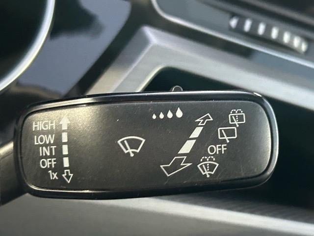 ゴルフトゥーラン TSI コンフォートライン 禁煙車 ワンオーナー 純正ナビ AndroidAuto AppleCarPlay フルセグTV CD DVD Bluetooth フルセグTV バックカメラ ETC2.0 ドライブレコーダー(8枚目)