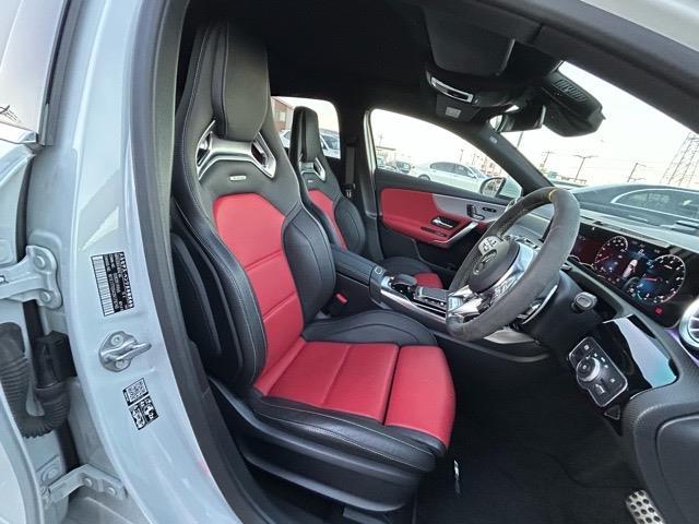 Aクラス A45 S 4マチック+ 純正ナビ Bluetooth フルセグTV ETC2.0 全方位カメラ 前後コーナーセンサー ヘッドアップディスプレイ サンルーフ レダークルーズコントロール 置くだけ充電 BSM(24枚目)