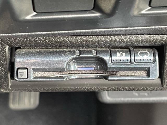 インプレッサスポーツ 1.6i-L ワンオーナー 純正ナビ(Panasonic,CN-LR7000)(CD,DVD,フルセグTV、SD)ビルトインETC ドライブレコーダー 運転席助手席シートヒーター 純正フロントエアロ スマートキー(16枚目)