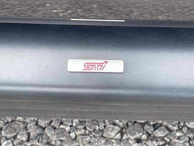 インプレッサスポーツ 1.6i-L ワンオーナー 純正ナビ(Panasonic,CN-LR7000)(CD,DVD,フルセグTV、SD)ビルトインETC ドライブレコーダー 運転席助手席シートヒーター 純正フロントエアロ スマートキー(24枚目)