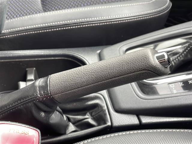 店舗にて現車の確認もいただけますので、お電話で在庫のご確認の上是非ご来店くださいませ！！！