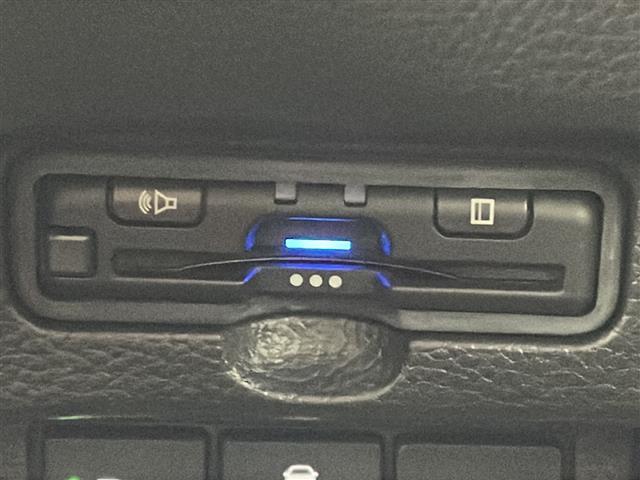 N-BOXカスタム L 純正ナビ(CD、SD、Bluetooth、USB、HDMI)フルセグTV、ETC、全方位ドラレコ、片側パワースライドドア、レーンキープアシスト、オートクルーズコントロール、スマートキー、スペアキー(13枚目)