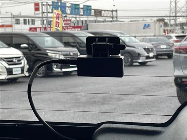 N-BOXカスタム L 純正ナビ(CD、SD、Bluetooth、USB、HDMI)フルセグTV、ETC、全方位ドラレコ、片側パワースライドドア、レーンキープアシスト、オートクルーズコントロール、スマートキー、スペアキー(17枚目)