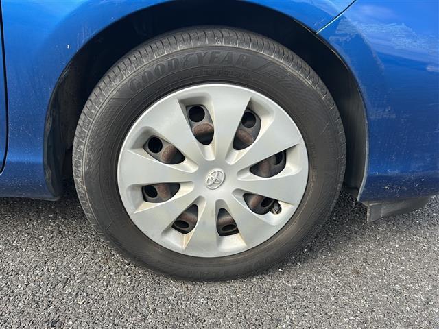 アクア Ｓ　社外ナビ　ワンセグＴＶ（走行中視聴可能）　ＣＤ、ＤＶＤ、ＡＵＸ、Ｂｌｕｅｔｏｏｔｈ　ＥＴＣ　バックカメラ　プッシュスタート　スマートキー　Ｗエアバッグ　純正アルミホイール　取扱説明書　保証書　記録簿（18枚目）