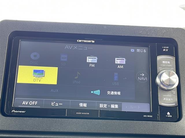 タント Ｘターボ　社外ナビ　ＣＤ　ＴＶ　片側パワースライドドア　ロングスライドシート　衝突回避支援機能　踏み間違い防止機能　盗難防止装置　横滑り防止装置　オートライト　プッシュスタート（13枚目）