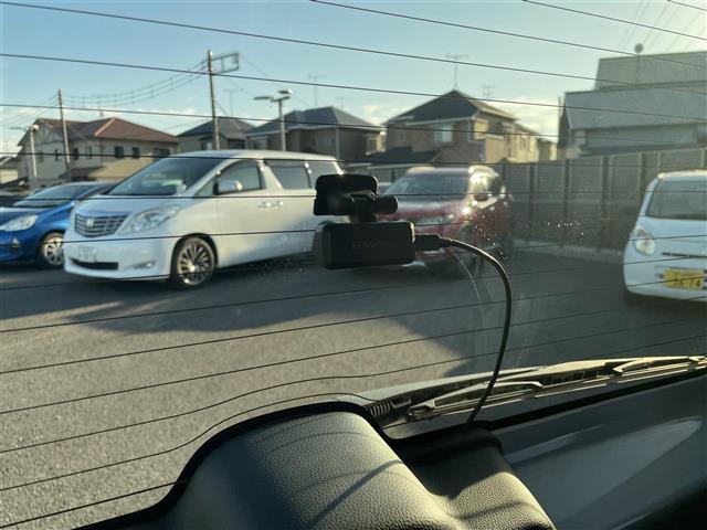 Ｎ－ＢＯＸ ベースグレード　ワンオーナー　純正メーカーＨＤＤナビ（ＢＬＵＥＴＯＯＴＨ機能付き　フルセグＴＶ）追従式クルーズコントロール　バックカメラ　両側パワースライドドア　シートヒーター　車線逸脱防止機能　衝突被害軽減ブレーキ（17枚目）