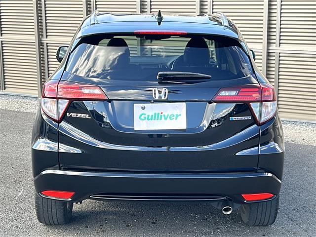 ヴェゼル ハイブリッドＺ・ホンダセンシング　純正ナビ　フルセグＴＶ　ＣＤ、ＤＶＤ、ＳＤ、ＵＳＢ、Ｂｌｕｅｔｏｏｔｈ　ＥＴＣ　ドライブレコーダー　前席シートヒーター　スポーツモード　デジタルルームミラー　純正アルミホイール　レーンキープアシスト（31枚目）