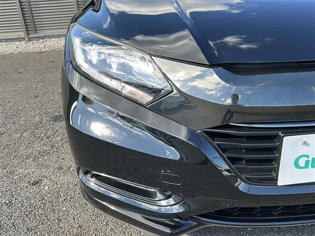 ヴェゼル ハイブリッドＺ・ホンダセンシング　純正ナビ　フルセグＴＶ　ＣＤ、ＤＶＤ、ＳＤ、ＵＳＢ、Ｂｌｕｅｔｏｏｔｈ　ＥＴＣ　ドライブレコーダー　前席シートヒーター　スポーツモード　デジタルルームミラー　純正アルミホイール　レーンキープアシスト（38枚目）