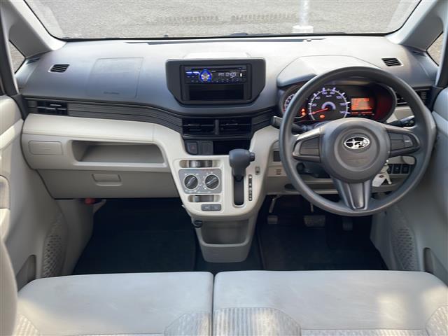 ステラ Ｌ　スマートアシスト　社外オーディオ（Ｃｌａｒｌａｎ　Ｉｎｔｅｌｌｉｇｅｎｔ　ｔｕｎｅ　ＣＺ２１５）　ＣＤ再生　ＡＭ／ＦＭラジオ　ミュージックプレイヤー接続　横滑り防止装置　リモコンキー　誤発進抑止機能　衝突警報（2枚目）