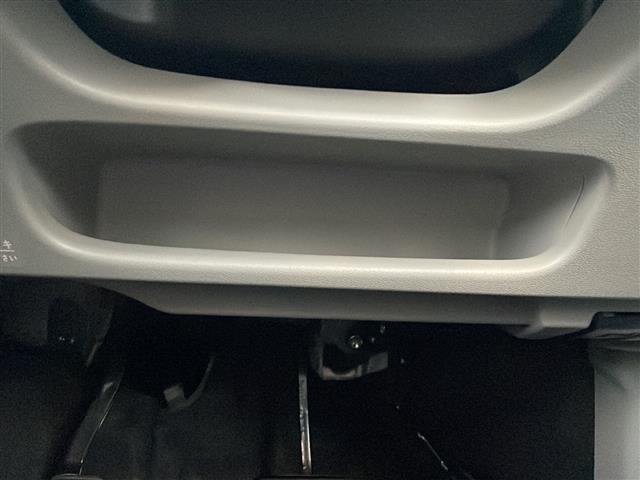 ステラ Ｌ　スマートアシスト　社外オーディオ（Ｃｌａｒｌａｎ　Ｉｎｔｅｌｌｉｇｅｎｔ　ｔｕｎｅ　ＣＺ２１５）　ＣＤ再生　ＡＭ／ＦＭラジオ　ミュージックプレイヤー接続　横滑り防止装置　リモコンキー　誤発進抑止機能　衝突警報（22枚目）