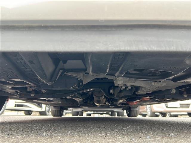 ステラ Ｌ　スマートアシスト　社外オーディオ（Ｃｌａｒｌａｎ　Ｉｎｔｅｌｌｉｇｅｎｔ　ｔｕｎｅ　ＣＺ２１５）　ＣＤ再生　ＡＭ／ＦＭラジオ　ミュージックプレイヤー接続　横滑り防止装置　リモコンキー　誤発進抑止機能　衝突警報（43枚目）