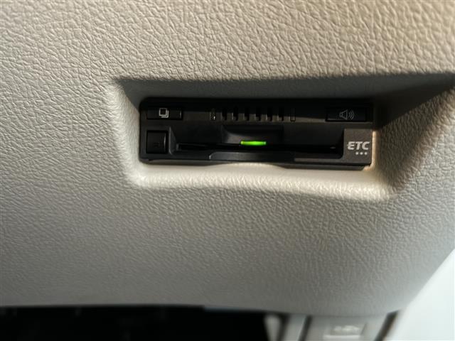 シエンタ 純正ナビ フルセグTV CD、SD、Bluetooth バックカメラ ETC スマートキー プッシュスタート スペアキー シートヒーター 両側パワースライドドア レーンキープアシスト 衝突軽減システム(18枚目)