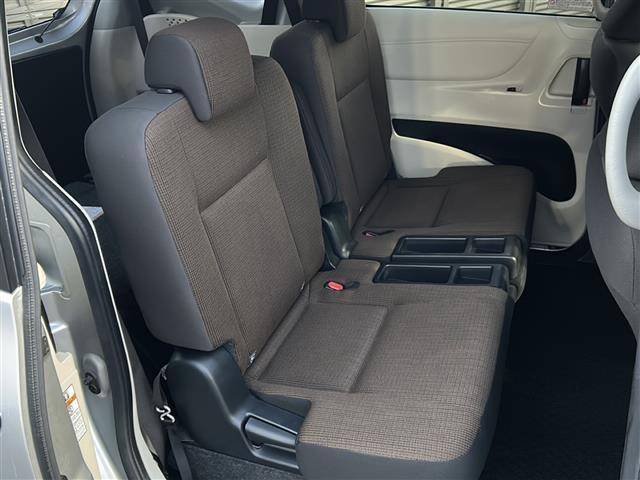 シエンタ 純正ナビ フルセグTV CD、SD、Bluetooth バックカメラ ETC スマートキー プッシュスタート スペアキー シートヒーター 両側パワースライドドア レーンキープアシスト 衝突軽減システム(23枚目)