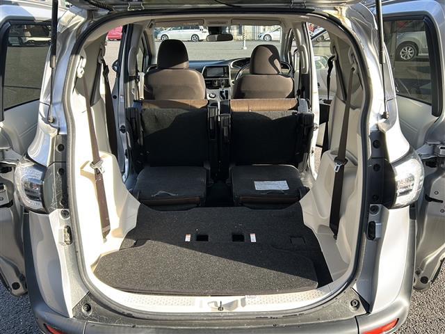 シエンタ 純正ナビ フルセグTV CD、SD、Bluetooth バックカメラ ETC スマートキー プッシュスタート スペアキー シートヒーター 両側パワースライドドア レーンキープアシスト 衝突軽減システム(24枚目)