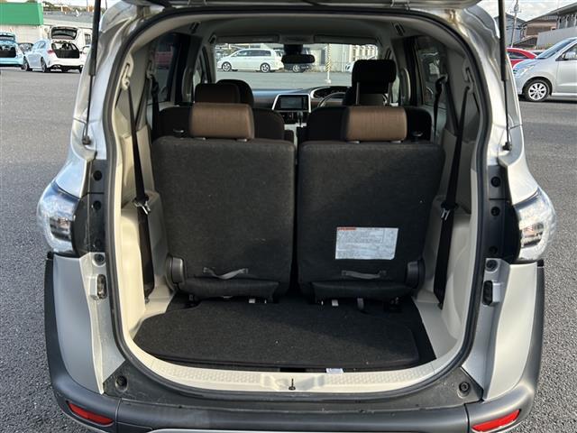 シエンタ 純正ナビ フルセグTV CD、SD、Bluetooth バックカメラ ETC スマートキー プッシュスタート スペアキー シートヒーター 両側パワースライドドア レーンキープアシスト 衝突軽減システム(25枚目)