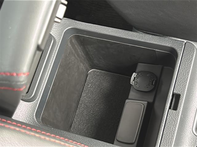 店舗にて現車の確認もいただけますので、お電話で在庫のご確認の上是非ご来店くださいませ！！！