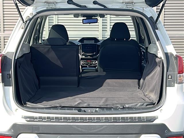 フォレスター アドバンス　純正ナビ　フルセグＴＶ　ＣＤ／ＤＶＤ　Ｂｌｕｅｔｏｏｔｈ　ＥＴＣ　バックカメラ　サイドカメラ　レダークルーズコントロール　全席シートヒーター　ステアリングヒーター　アイサイト（29枚目）