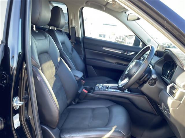 CX-5 20S ブラックトーンエディション ワンオーナー 純正ナビ フルセグTV CD/DVD Bluetooth ETC 全周囲カメラ バック/サイド/フロントカメラ レダークルーズコントロール ヘッドアップディスプレイ(24枚目)