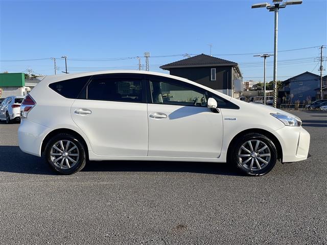 プリウスアルファ Ｓ　アルパイン９インチナビ　フルセグＴＶ　Ｂｌｕｅｔｏｏｔｈ　ＣＤ／ＤＶＤ　ＨＤＭＩ　バックカメラ　前後コーナーセンサー　ビルトインＥＴＣ　横滑り防止装置　盗難防止装置　オートライト（38枚目）