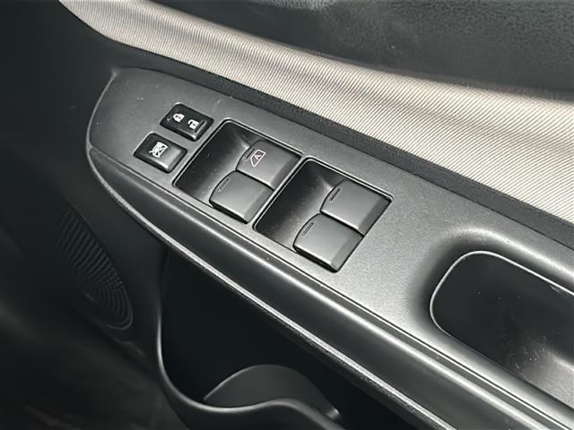 ノート ｅ－パワー　Ｘ　純正ナビ　フルセグ　ＣＤ、ＤＶＤ、ＳＤ、Ｂｌｕｅｔｏｏｔｈ　ＥＴＣ　ドラレコ　全方位カメラ　デジタルインナーミラー　車両接近通報装置　レーンキープアシスト　プッシュスタート　スマートキー　スペアキー（20枚目）