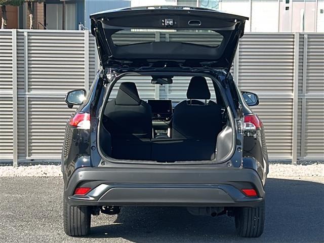 カローラクロス Ｇ　トヨタ純正ナヒ゛フルセク゛ＴＶ，ＣＤ，ＡＭ／ＦＭラシ゛オ　レータ゛ークルース゛コントロール　レーンテ゛ィハ゜ーチャーアラート　フ゜リクラッシュセーフティシステム　ヒ゛ルトインＥＴＣ（30枚目）