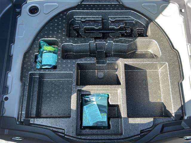 カローラクロス Ｇ　トヨタ純正ナヒ゛フルセク゛ＴＶ，ＣＤ，ＡＭ／ＦＭラシ゛オ　レータ゛ークルース゛コントロール　レーンテ゛ィハ゜ーチャーアラート　フ゜リクラッシュセーフティシステム　ヒ゛ルトインＥＴＣ（31枚目）