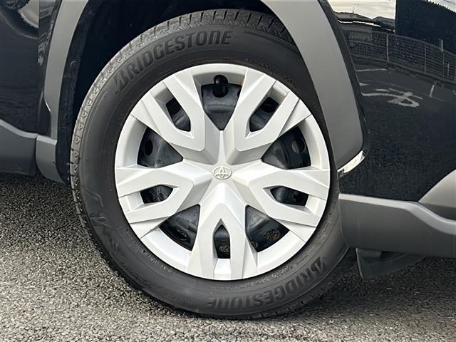 カローラクロス Ｇ　トヨタ純正ナヒ゛フルセク゛ＴＶ，ＣＤ，ＡＭ／ＦＭラシ゛オ　レータ゛ークルース゛コントロール　レーンテ゛ィハ゜ーチャーアラート　フ゜リクラッシュセーフティシステム　ヒ゛ルトインＥＴＣ（41枚目）