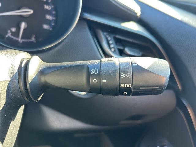 C-HR S LEDエディション 禁煙車 ワンオーナー 純正ナビ フルセグテレビ Bluetooth接続 HDMI ETC2.0 バックカメラ レーダークルーズコントロール クリアランスソナー レーンキープアシスト(10枚目)