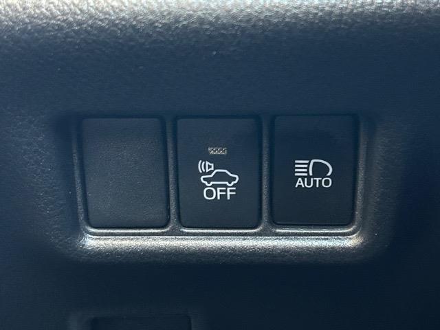 C-HR S LEDエディション 禁煙車 ワンオーナー 純正ナビ フルセグテレビ Bluetooth接続 HDMI ETC2.0 バックカメラ レーダークルーズコントロール クリアランスソナー レーンキープアシスト(19枚目)