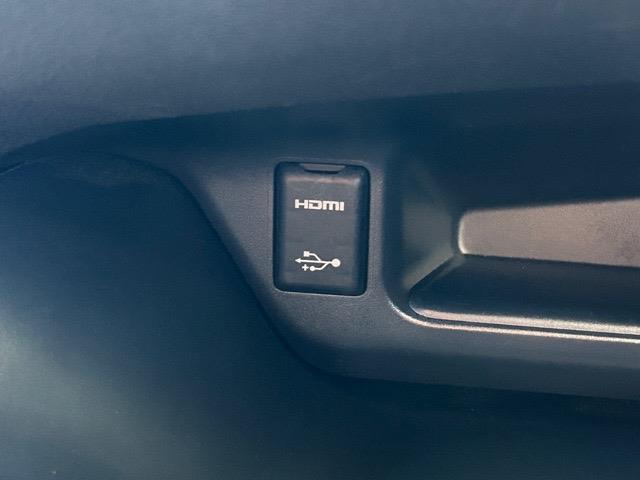 C-HR S LEDエディション 禁煙車 ワンオーナー 純正ナビ フルセグテレビ Bluetooth接続 HDMI ETC2.0 バックカメラ レーダークルーズコントロール クリアランスソナー レーンキープアシスト(22枚目)