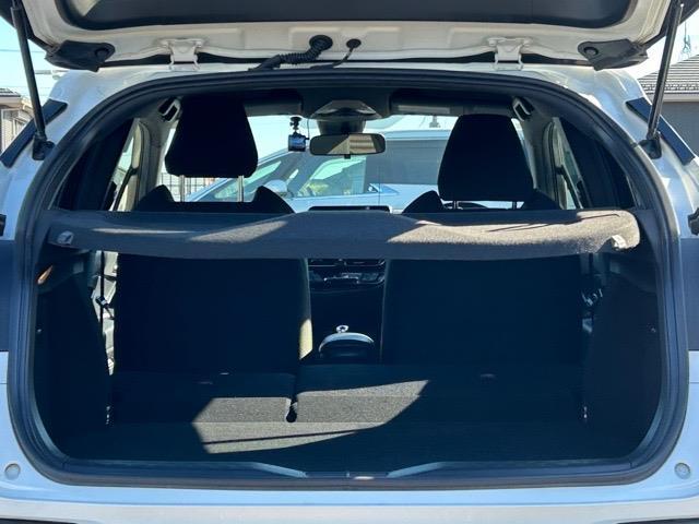 C-HR S LEDエディション 禁煙車 ワンオーナー 純正ナビ フルセグテレビ Bluetooth接続 HDMI ETC2.0 バックカメラ レーダークルーズコントロール クリアランスソナー レーンキープアシスト(31枚目)